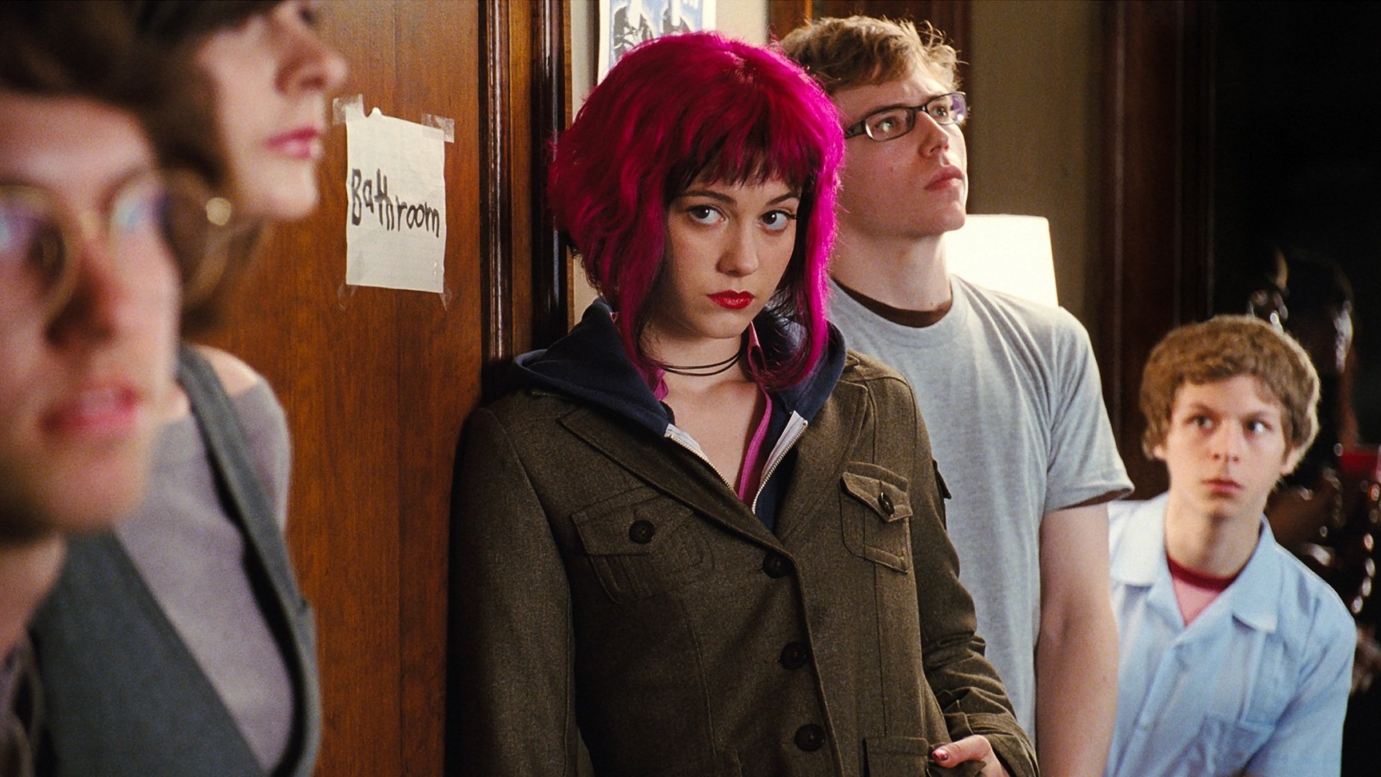 Mary Elizabeth Winstead and Michael Cera fall in love in 