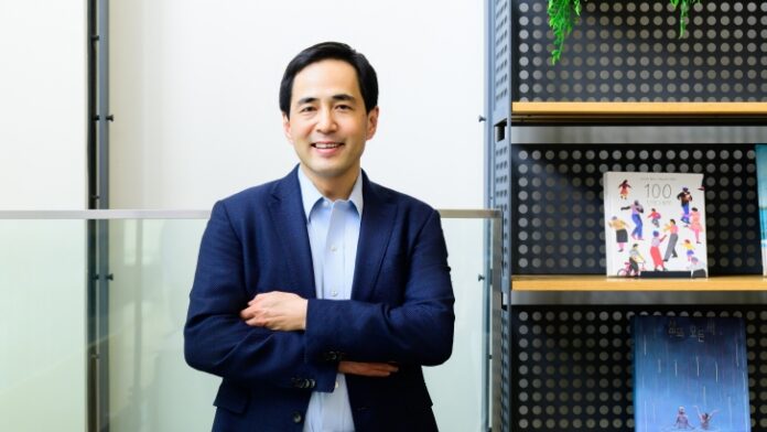 Samsung-Corporate-Technology-Next-Generation-Communications-Leadership-Charlie-Zhang-Interview_Thumb.jpeg